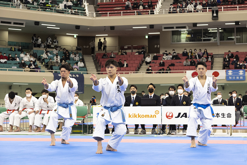 全日本大学空手道選手権大会で全4種目優勝「４冠」を成し遂げました イメージ画像3