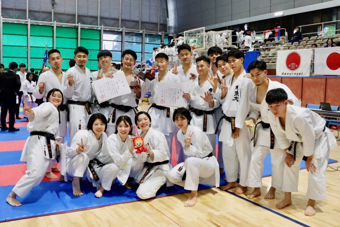 【大会結果】関東学生空手道選手権大会で3冠を達成しました イメージ画像1